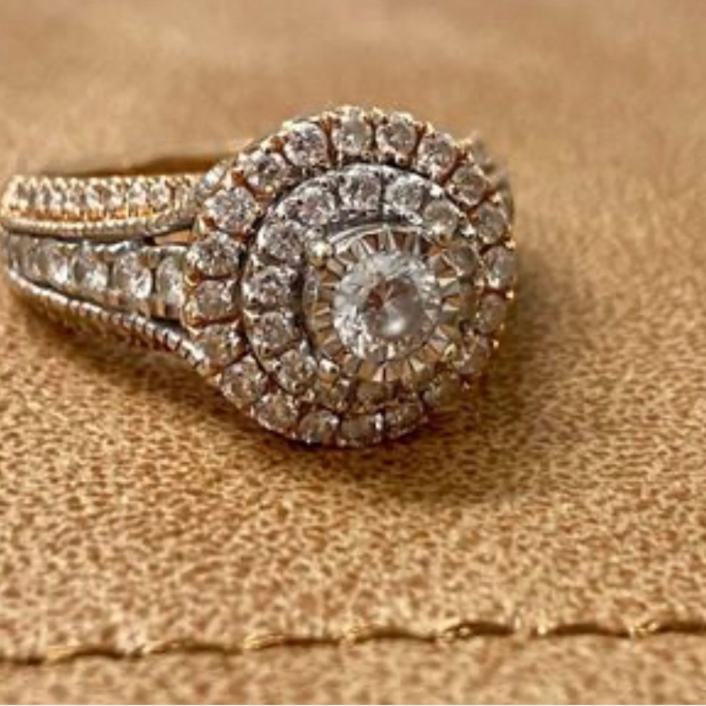 Ring Size 7.5 - Picture 2 of 11